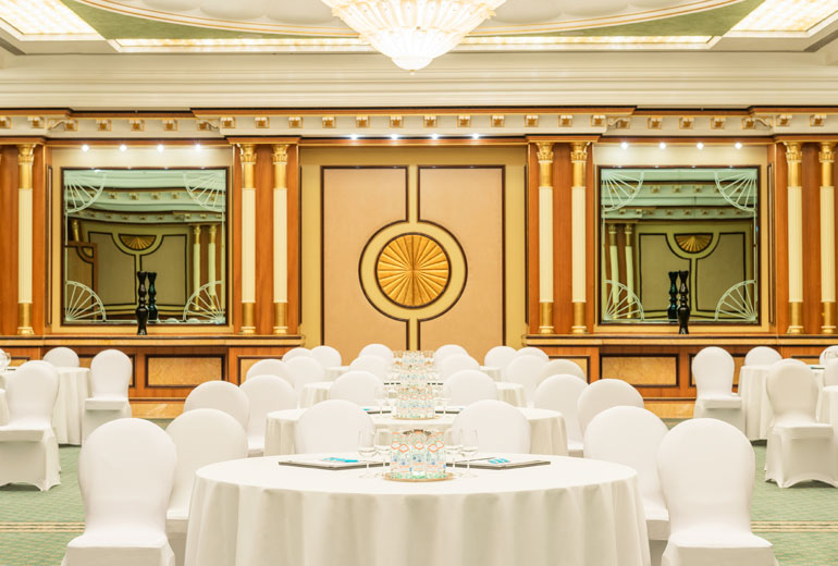 Le Royal MÃ©ridien Beach Resort & Spa wedding hall