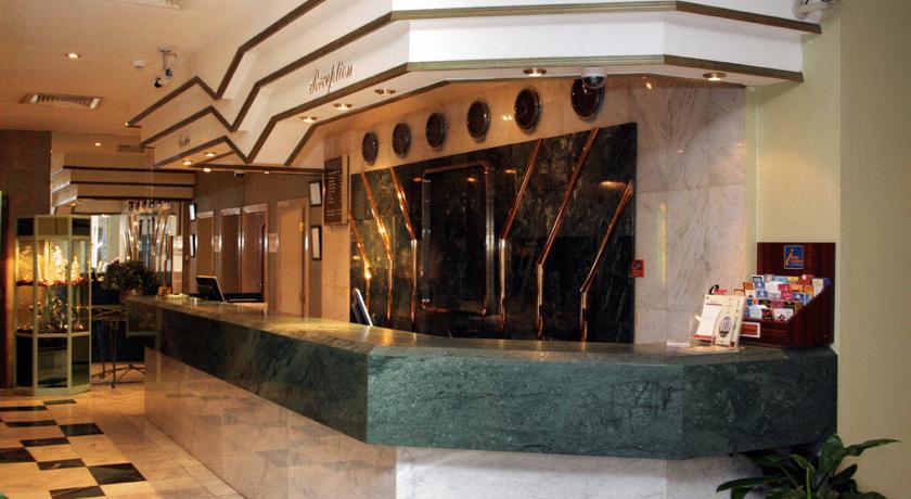 Ramee Guestline Hotel
