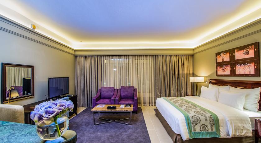 Somewhere Hotel Apartment