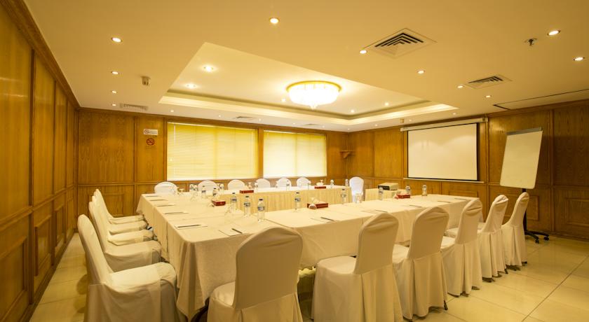 Imperial Suites Hotel