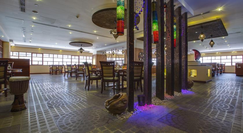 Park Inn by Radisson Hotel Apartments Al Rigga