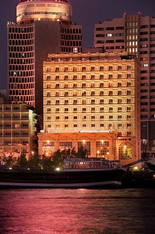 Carlton Tower Hotel - Dubai