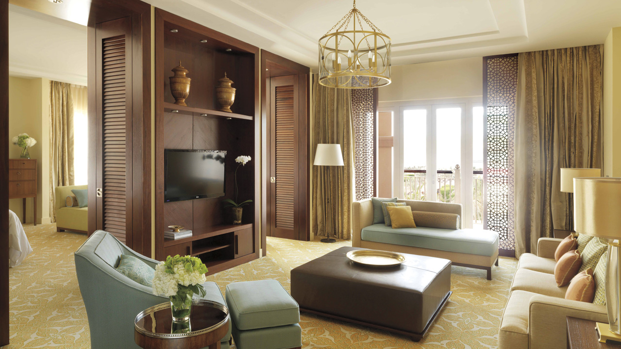 THEÂ RITZ-CARLTON,Â DUBAI