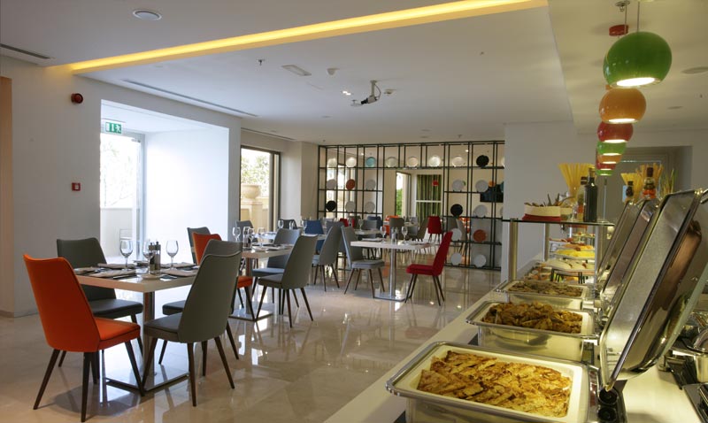 Hawthorn Suites by Wyndham Dubai, JBR