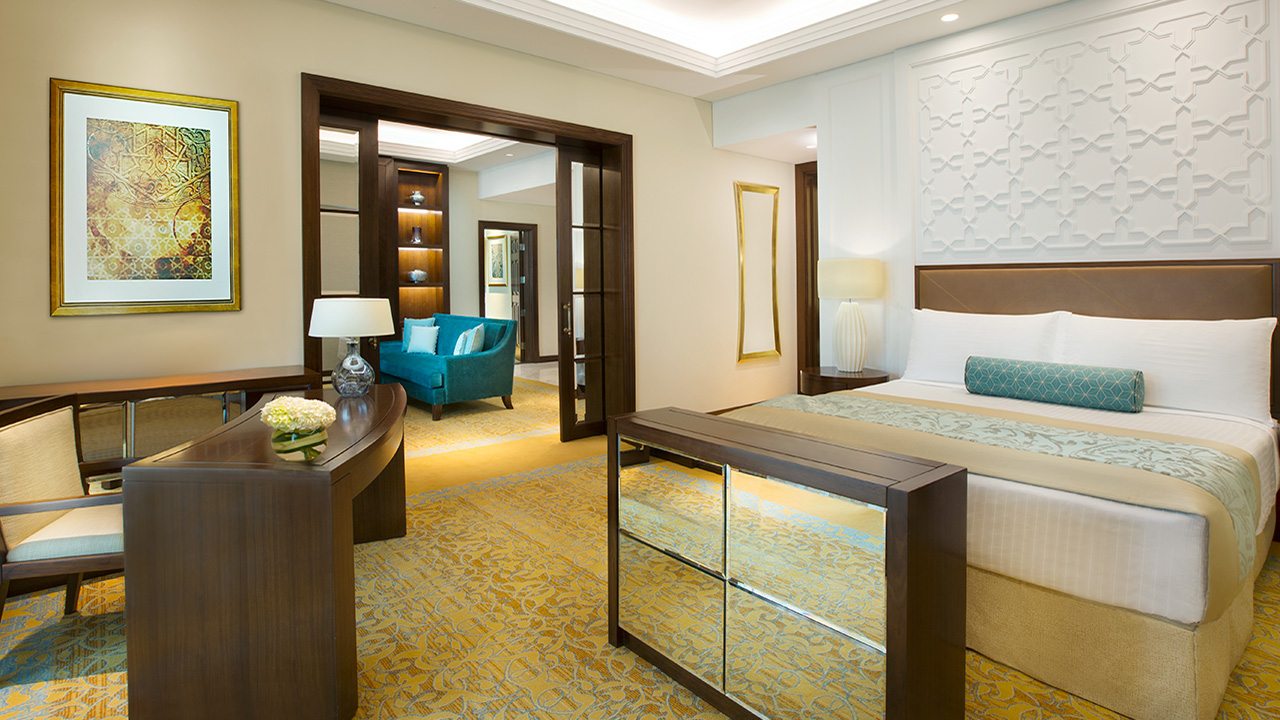 THEÂ RITZ-CARLTON,Â DUBAI