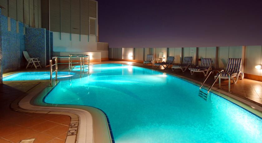 Park Inn by Radisson Hotel Apartments Al Rigga