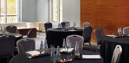 Movenpick Hotel Deira Meeting Rooms, Halls & Venue Booking